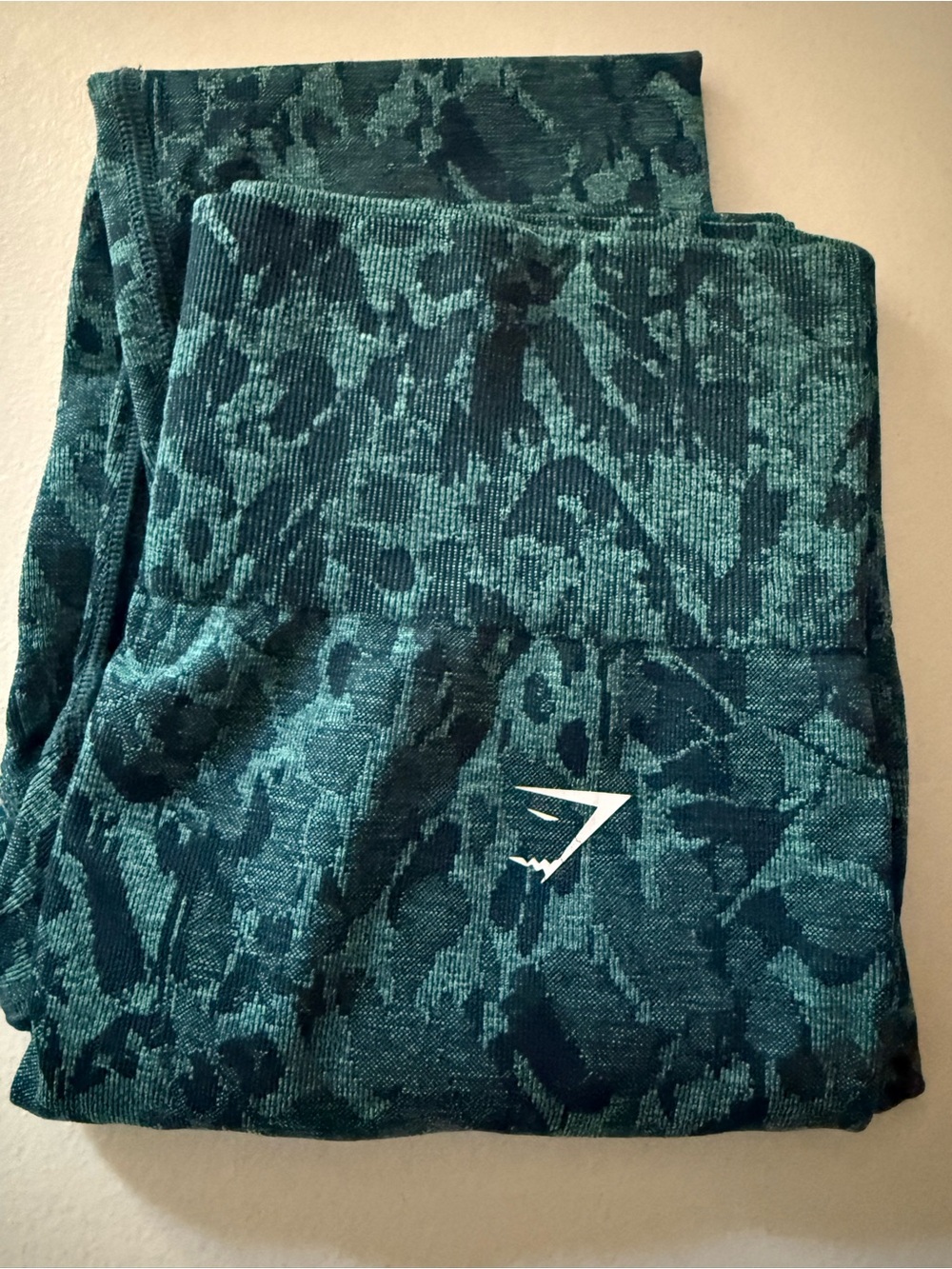 GYMshark ADAPT ANIMAL  LEGGINGS - Teal -  size -M